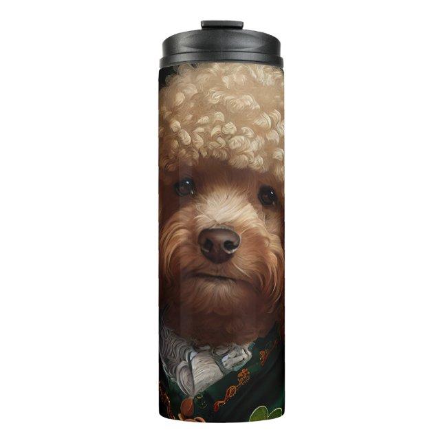 Garrafa Térmica Cachorro Poodle vestido para o Dia de São Patrício (Frente)