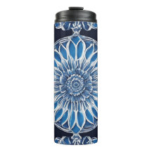 Cerâmica azul impressa