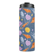 Cores e algas em azul