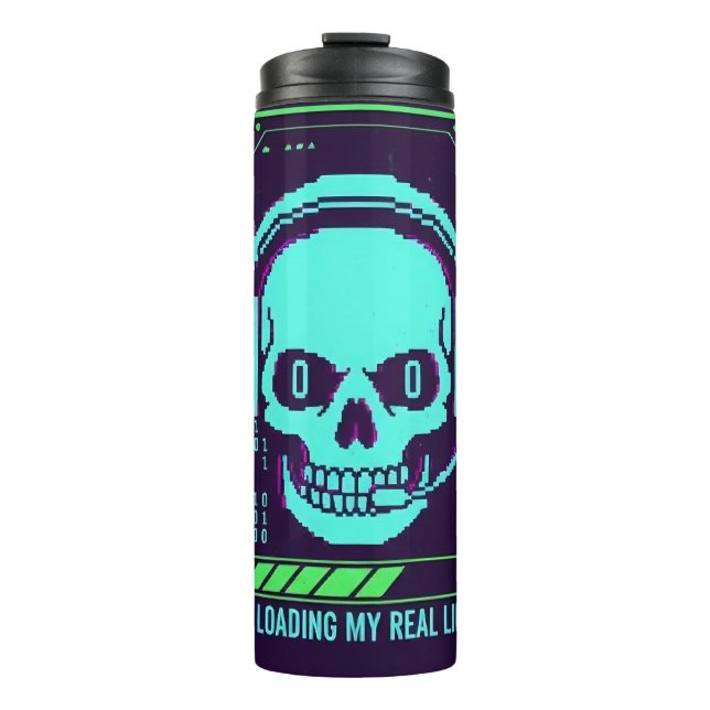 Garrafa Térmica ​Cyberpunk Pixel Skull Travel Mug - Loading My Rea (Frente)