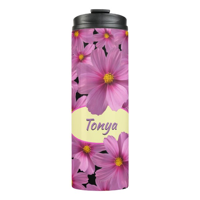 Garrafa Térmica Design de Flor do Cosmos Roxo em um Fundo Preto