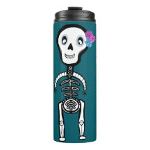 Feliz esqueleto com flores