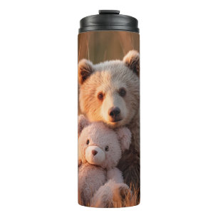 Garrafa Térmica Filhote de Urso Fofo Abraçando um Ursinho de Pelúc