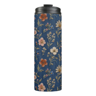 Garrafa Térmica Flores silvestres simples bordadas em fundo de jea