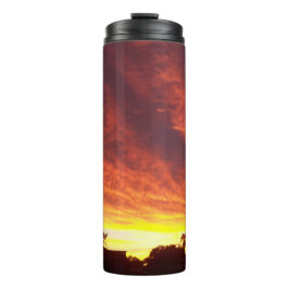 Garrafa Térmica Furacão chegando ao pôr do sol