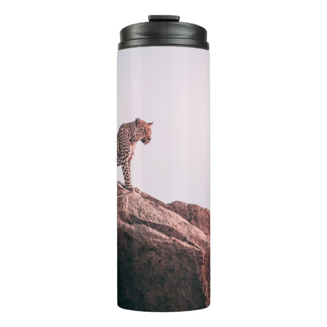 GARRAFA TÉRMICA LEOPARD NO TOPO DA MONTANHA (Frente)