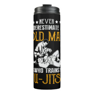 Garrafa Térmica Mens Nunca Subestimam Um Velho Que Traz Jiu