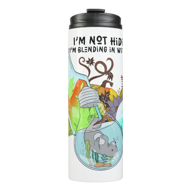 Garrafa Térmica Não estou me escondendo; estou me misturando no ou (Frente)
