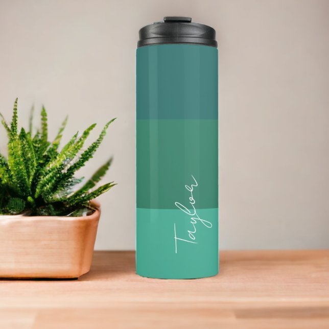 Garrafa Térmica Nome Personalizado Simples E Tendência Moderna (Personalized Name Modern Simple And Trendy Thermal Tumbler from Ricaso. Customize with your name)