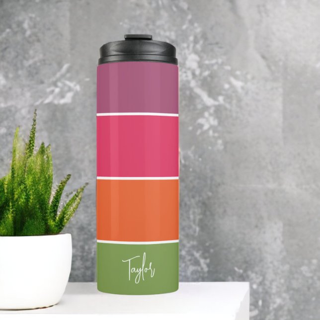 Garrafa Térmica Nome Personalizado Simples E Tendência Moderna (Personalized Name Modern Simple And Trendy Thermal Tumbler from Ricaso. Purple, pink, orange, green)