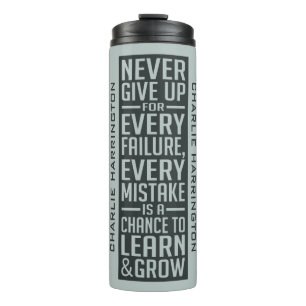Garrafa Térmica NUNCA DESISTIR do tumbler de nome personalizado op
