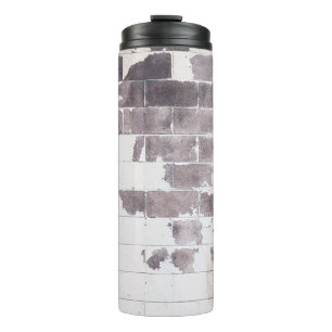 Garrafa Térmica Paredes de betão branco e castanho