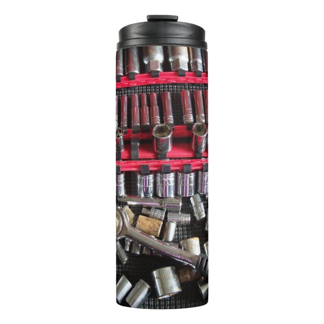 Garrafa Térmica Soquetes diferentes em uma gaveta de ferramentas c (Frente)