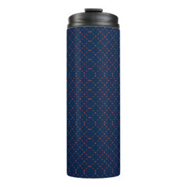 Garrafa Térmica Tall blue travel mug with a black lid