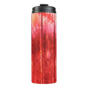 Garrafa Térmica Textura em placas de madeira vermelha e brilhante.