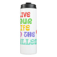 Viva a sua caneca de viagem de inspiração