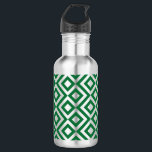 Garrafa Verde e Silver Meander<br><div class="desc">Este padrão geométrico branco e verde-arrojado é um design original ornamental. Os meandros brancos inclinam-se em torno de diamantes verdes contendo diamantes brancos. Os ziguezags verdes proporcionam uma sutil separação entre os caminhos sinuosos. Imagem criada digitalmente. Copyright © 2013 Claire E. Skinner. Todos os direitos reservados.</div>