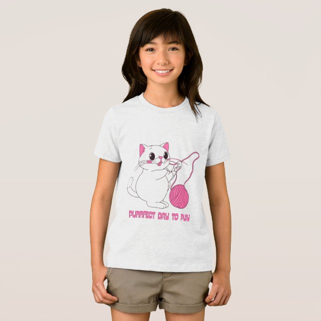Gatinho Brincalhão com Bola de Linha (Frente Completa)