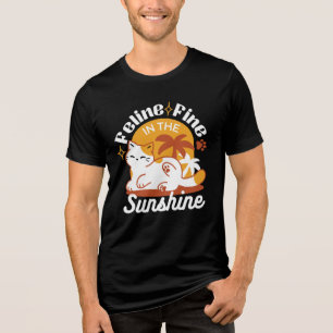 Gato Adorável Relaxando no Sol - Pet de Verão