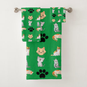 Gato bonito por todo o conjunto de toalhas de banh