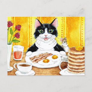 Gato bonito tomando café da manhã cartão postal