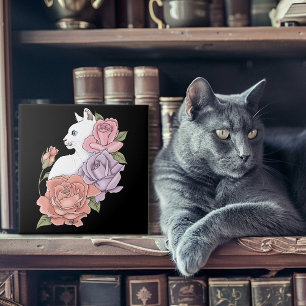 Gato Branco Floral Pastel Botânico Romântico Preto