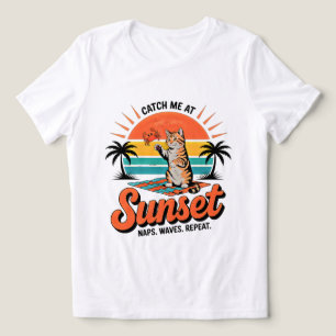 Gato de Verão ao Pôr do Sol - Gatinho Tabby Retro