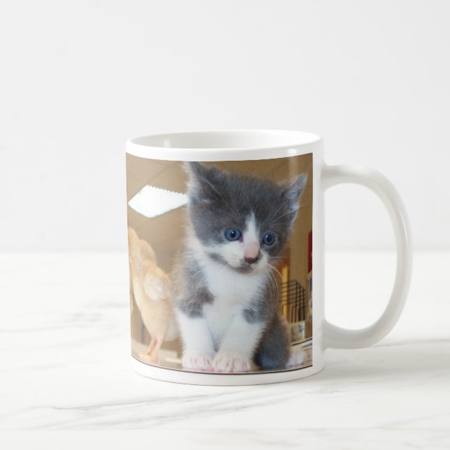 Gato do monstro - gatinho com caneca dos pintinhos (Direita)