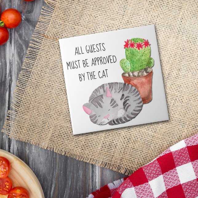 Gato Engraçado Aprovando Convidados (Criador carregado)