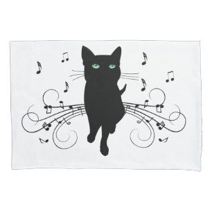 Gato Preto Rodeado por Notas Musicais Sussurrantes