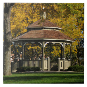 Gazebo No Outono