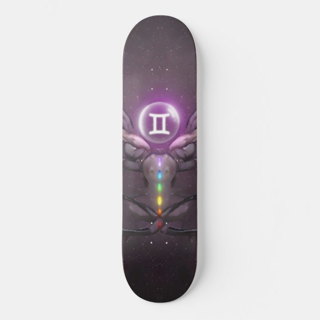 Gemini Zodiac Sign Seven Chakras Skateboard (Frente)