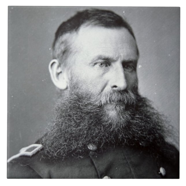 General George Trapaceiro (foto de b/w) (Frente)