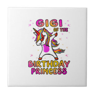 Gigi da Menina Princesa de Aniversário - Vovó Dabb
