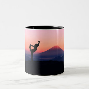 Ginástica, duas caneca de café tonta.