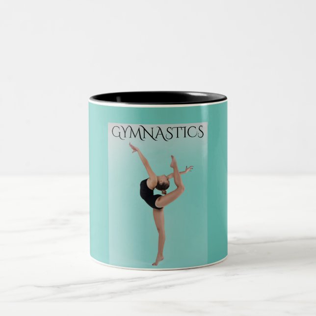 Ginástica, duas caneca de café tonta. (Centro)
