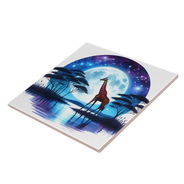 Girafa pelo lago Serene debaixo de uma lua cheia (Lateral)