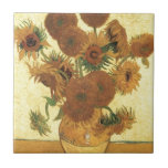 Girassóis por Van Gogh<br><div class="desc">Vida Estática: Vase com Quinze Girassóis Pintura por Vincent van Gogh Por expressionismo não é simplesmente uma forma de ver as coisas: é também uma forma de as fazer, de as pintar. Um expressionista não pinta "plano" e em tons puros - ele quebra seus tons e os aplica com uma...</div>