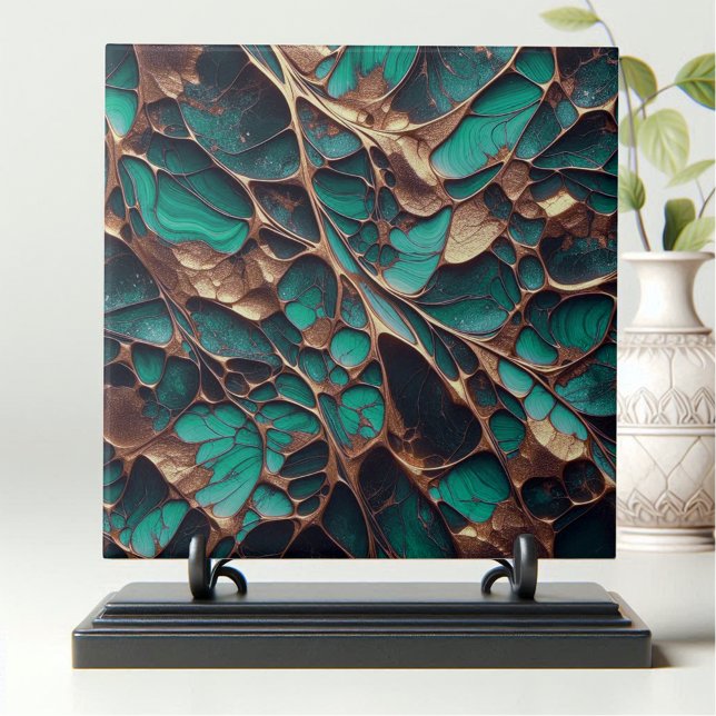 Glimmering orgânico linhas Douradas no Emerald Gre (Criador carregado)