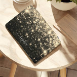 Glitter Sparkle Dourado Na moda moderno<br><div class="desc">Possui um na moda de design brilhante moderno com sotaques brilhantes e personalizado com seu nome em um roteiro moderno. Este cobrir chic é um presente perfeito para qualquer um que ama brilho e brilho!</div>