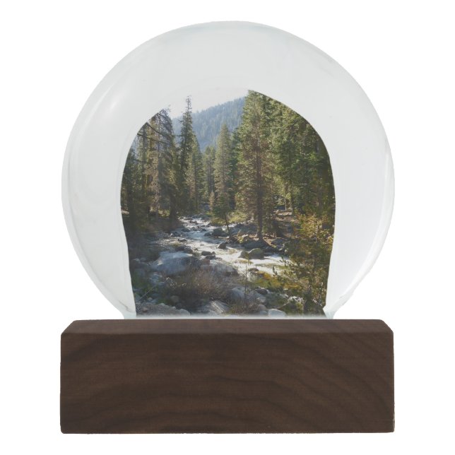 Globo De Neve Rio Kaweah no Parque Nacional de Sequoia (Frente)