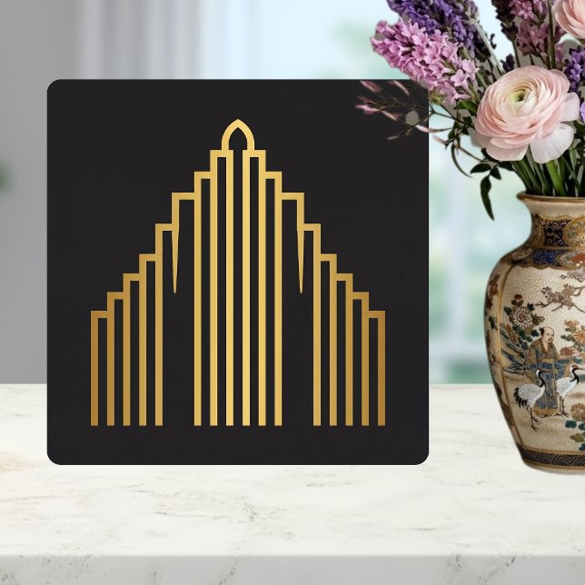 Gold Art Deco Skyscraper Silhouette Black Tile (Criador carregado)