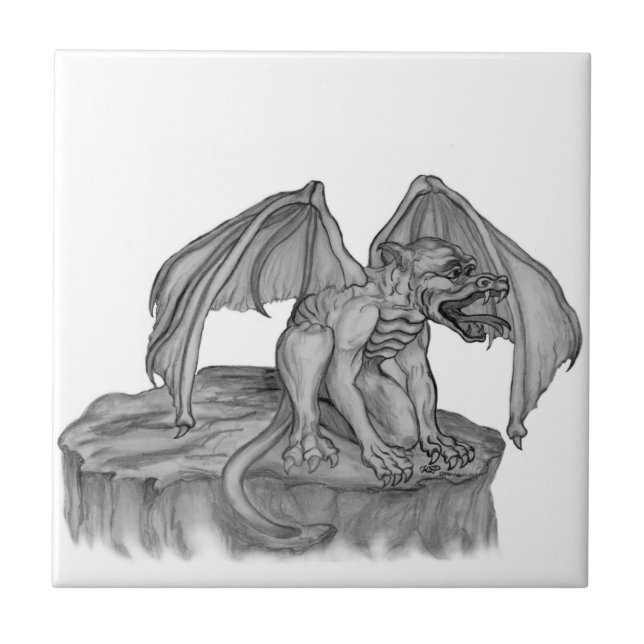 GOLEM - Gargoyle Design preto-e-branco (Frente)