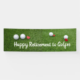 Golfe feliz aposentando bola de golfe com amor em