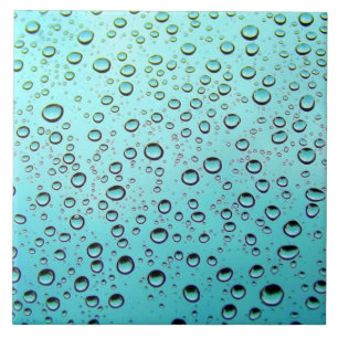 Gotas da água na janela