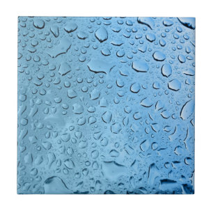Gotas de água azul