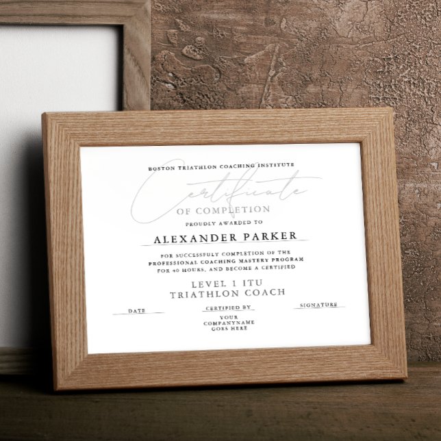 Graduação Simples De Certificado Preto E Branco (Criador carregado)