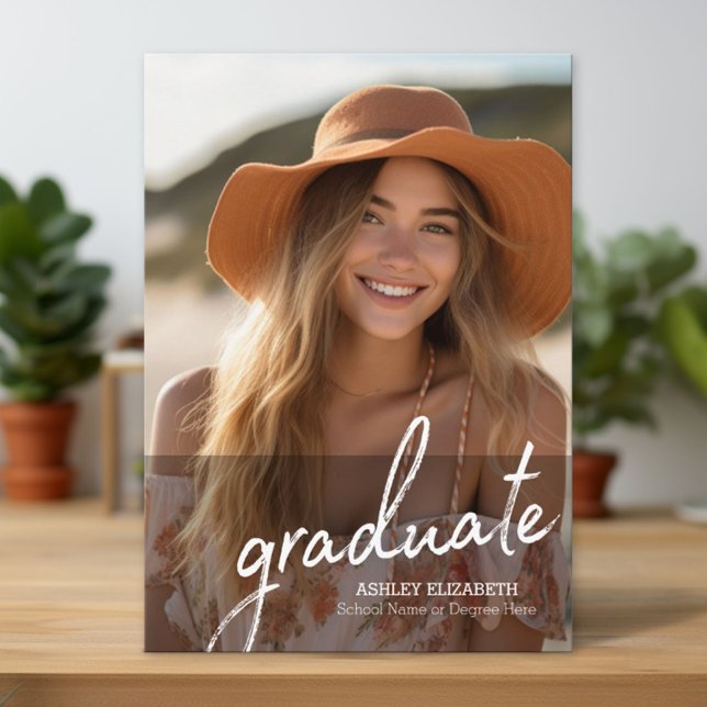 Graduado - Anúncio de Foto de Formatura Moderna (Custom Graduation Announcement and Invitation)