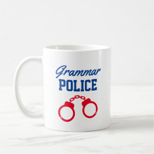 Gramática engraçada, caneca de café da polícia par