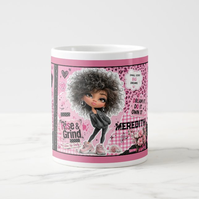 Grande Caneca de Café Boneca Rosa com Nome Personalizado  (Frente)